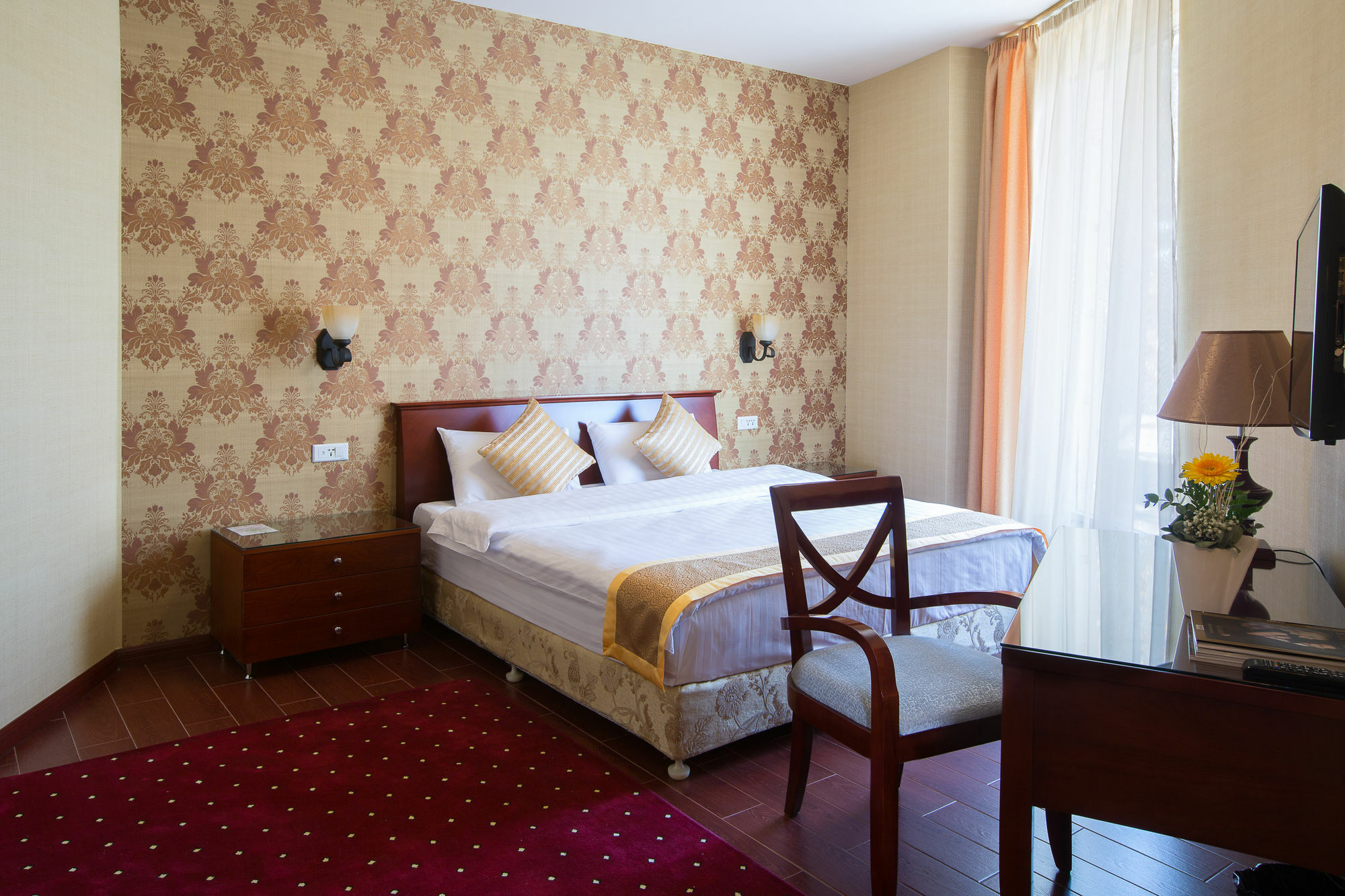 Diamond Hotel Erivan Exterior foto
